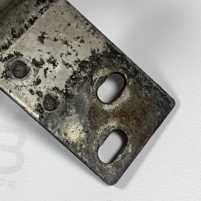 Кронштейн кріплення вихлопної труби на Мерседес Спрінтер W 906