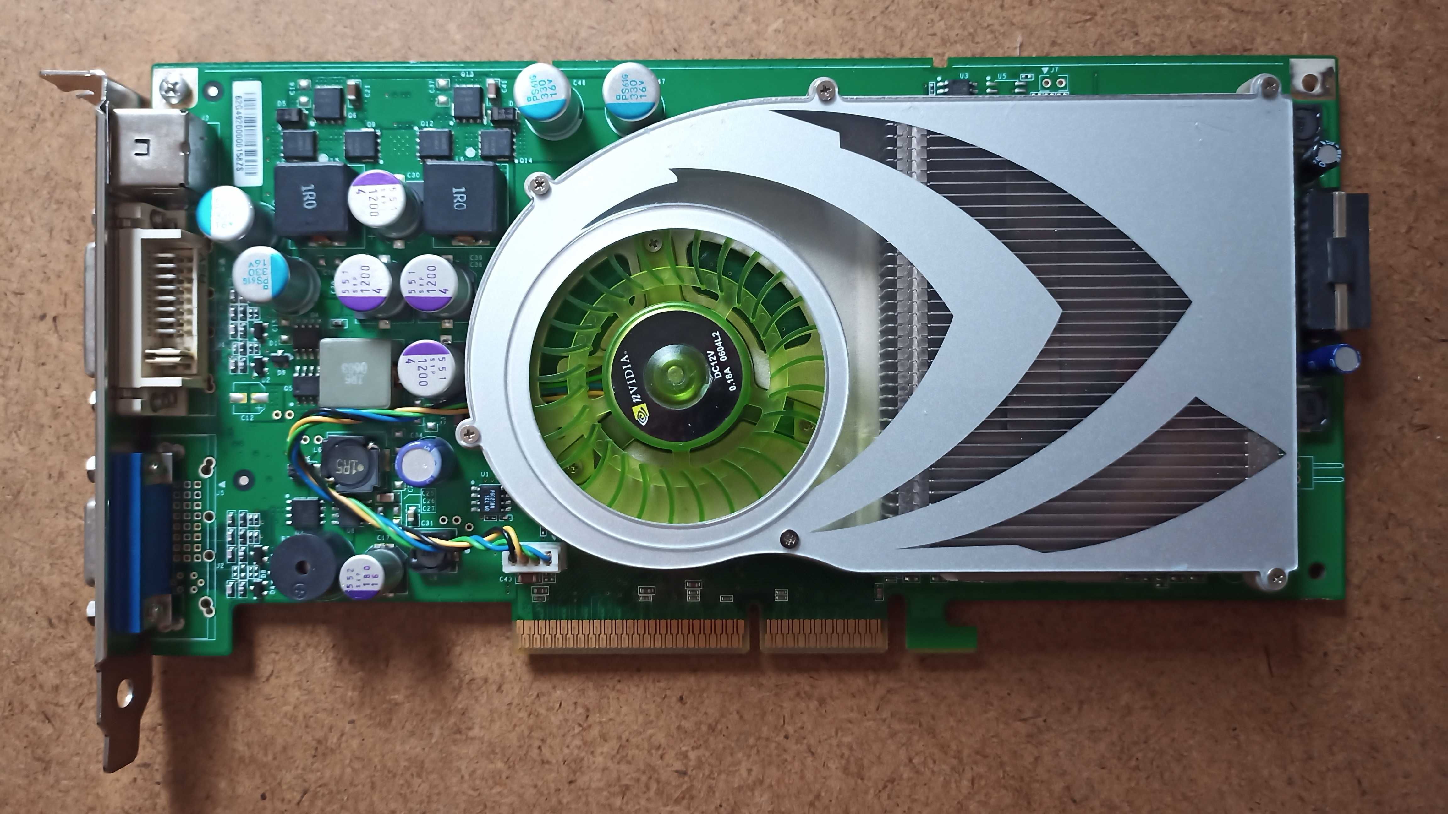 Placa gráfica AGP Nvidia GeForce|Vanta|Riva|ATI Radeon|Matrox|3Dfx