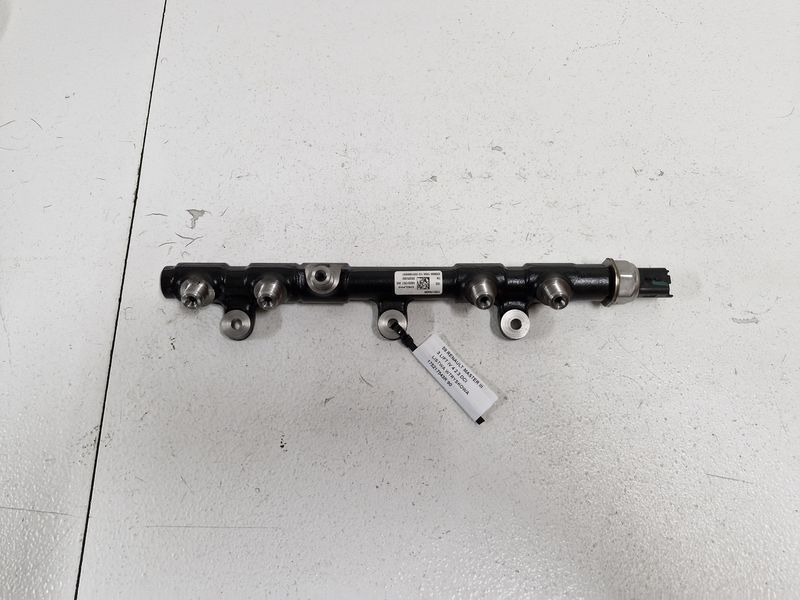 RENAULT MASTER 3 III LIFT 4 IV 2.3 DCI LISTWA WTRYSKOWA 175217543R