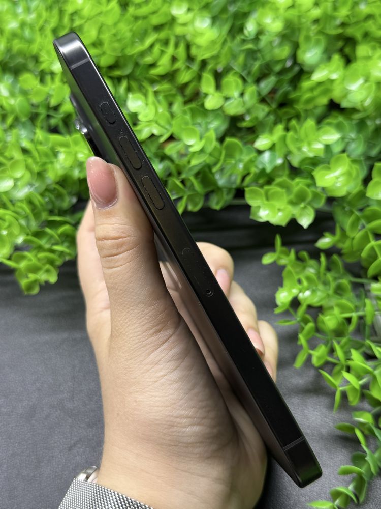 iPhone 16 Pro Max, 256Gb, Black Titanium (Neverlock) Айфон 16 Про Макс