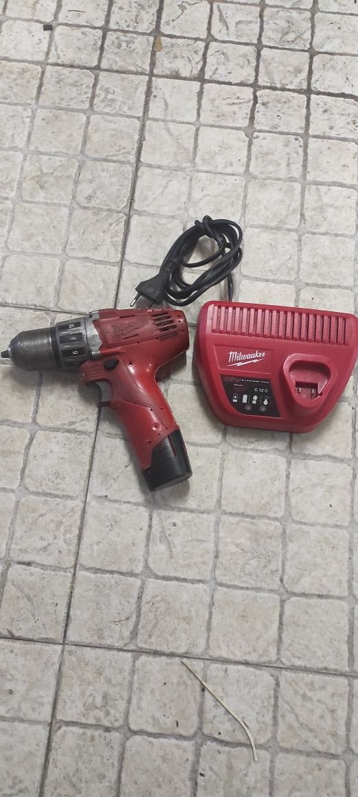 Máquina milwaukee para reparar 2a velocidade falha