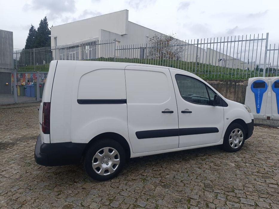 PEUGEOT PARTNER 1.6 hdi 3lug unico dono nacional  + longa