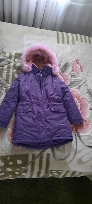 Продам зимову дитячю куртку.Lenne