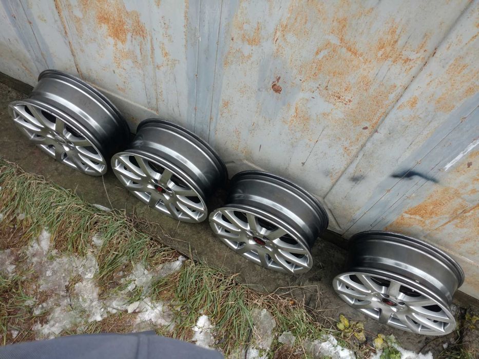 Диски R 17  розболтовка 4 х 100