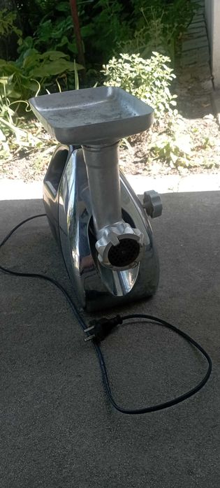 Продам м'ясорубку