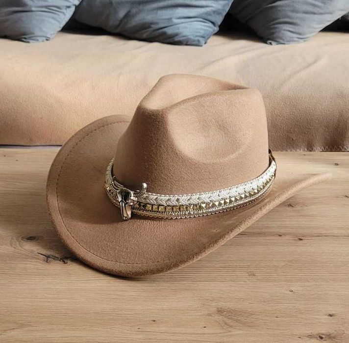 Kapelusz kowbojski beżowy klasyczny Wild West Country Western nowy