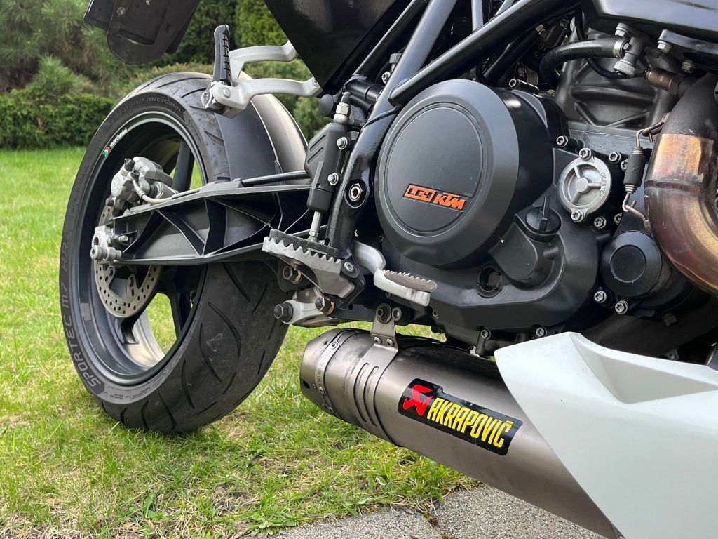 KTM Duke 690 Acropovic Niski przebieg!