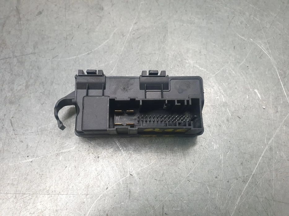 Módulo confort BMW 1 (F40)