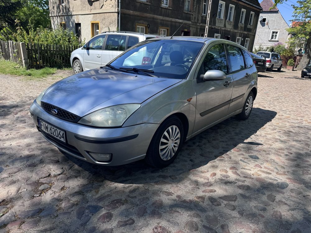 2004r ford fokus ghia