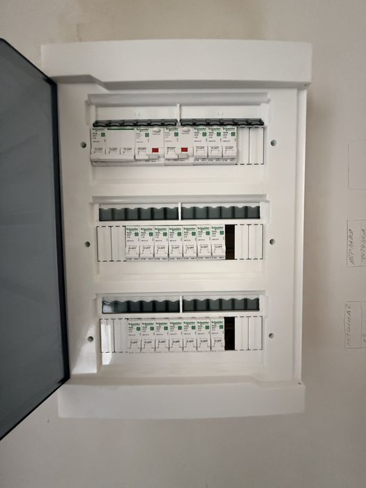 Продаж будинку з газовим опаленням ( 7,5 соток землі)