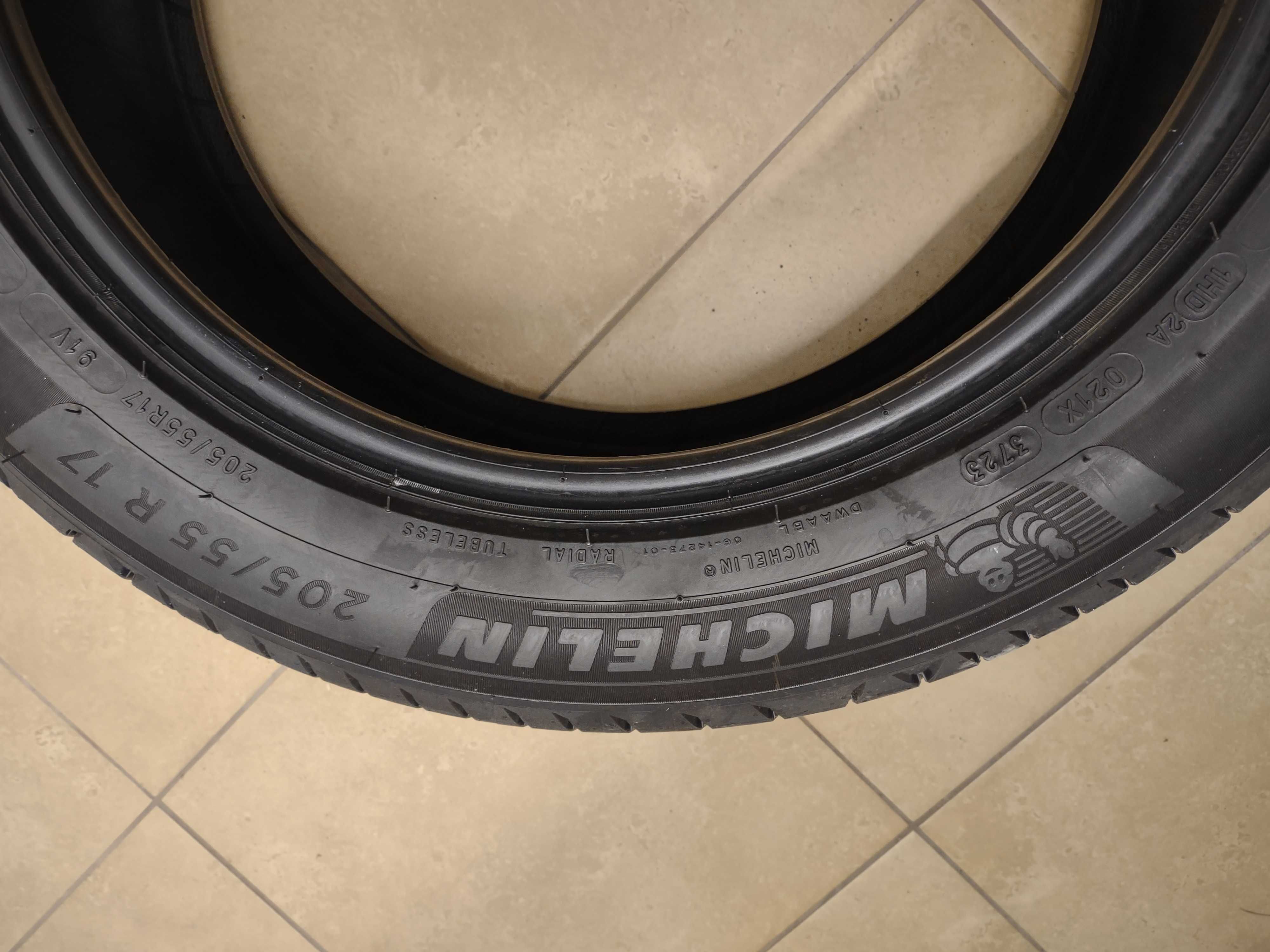 Komplet Opon Letnich Michelin Primacy 4 205/55 R17 91V - Prawie NOWE