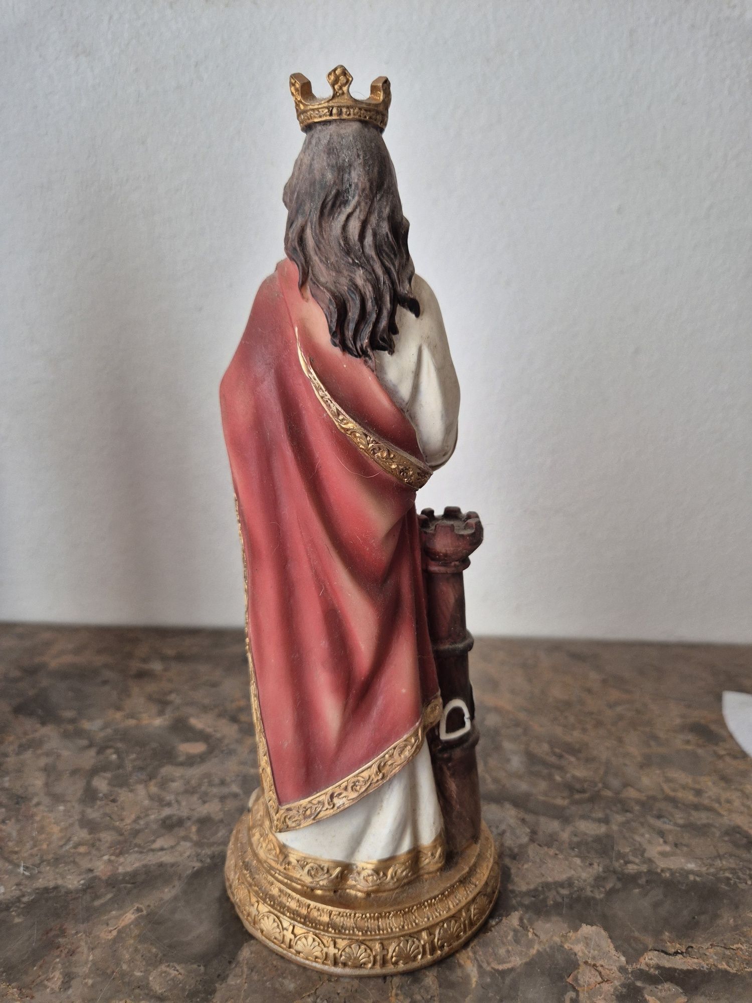 Várias estatuetas Religiosas