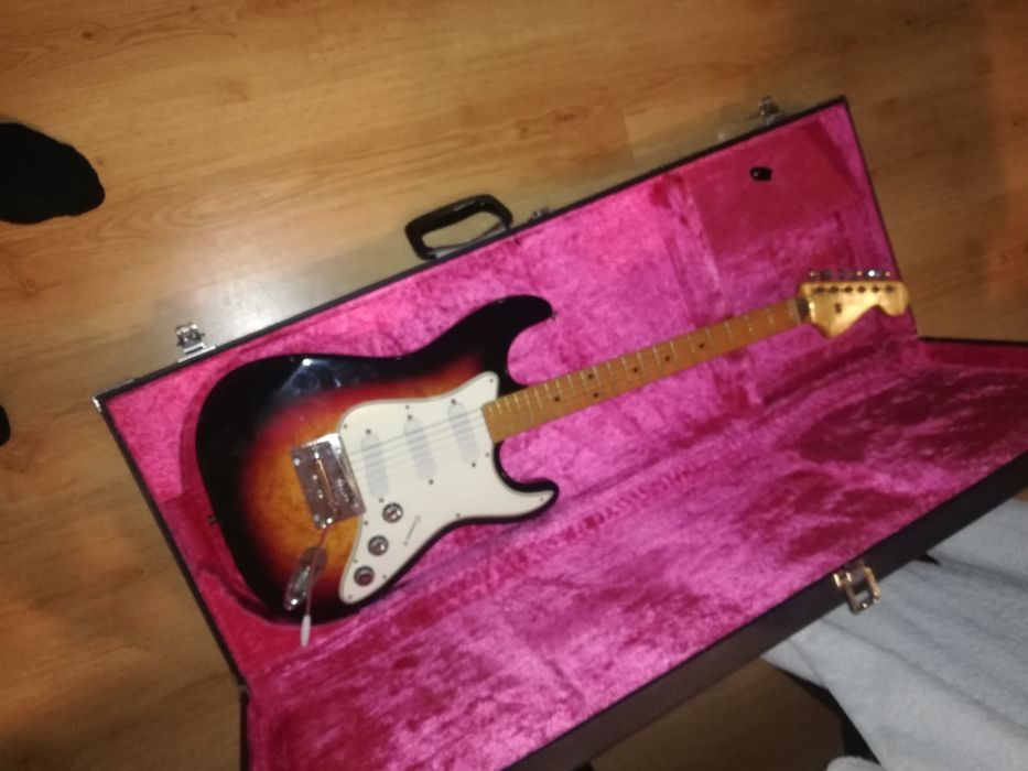 stratocaster 1972r framus nie fender