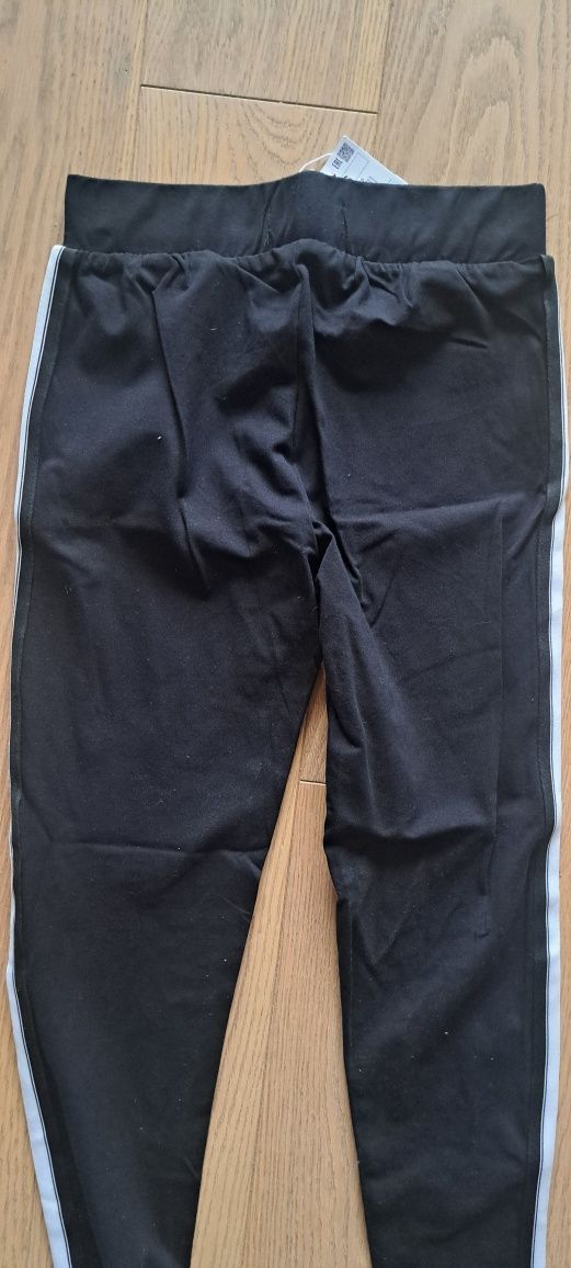 Nowe z metką  legginsy