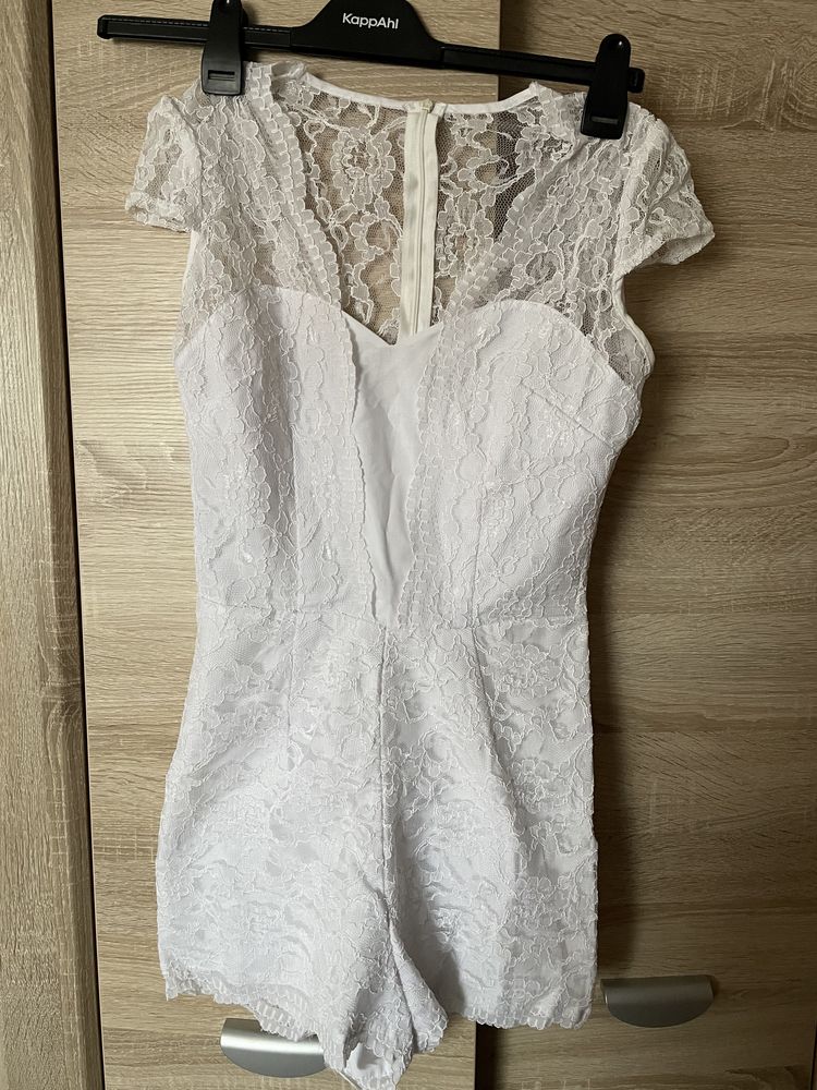 Biały kombinezon koronkowy xs 34 jones+jones