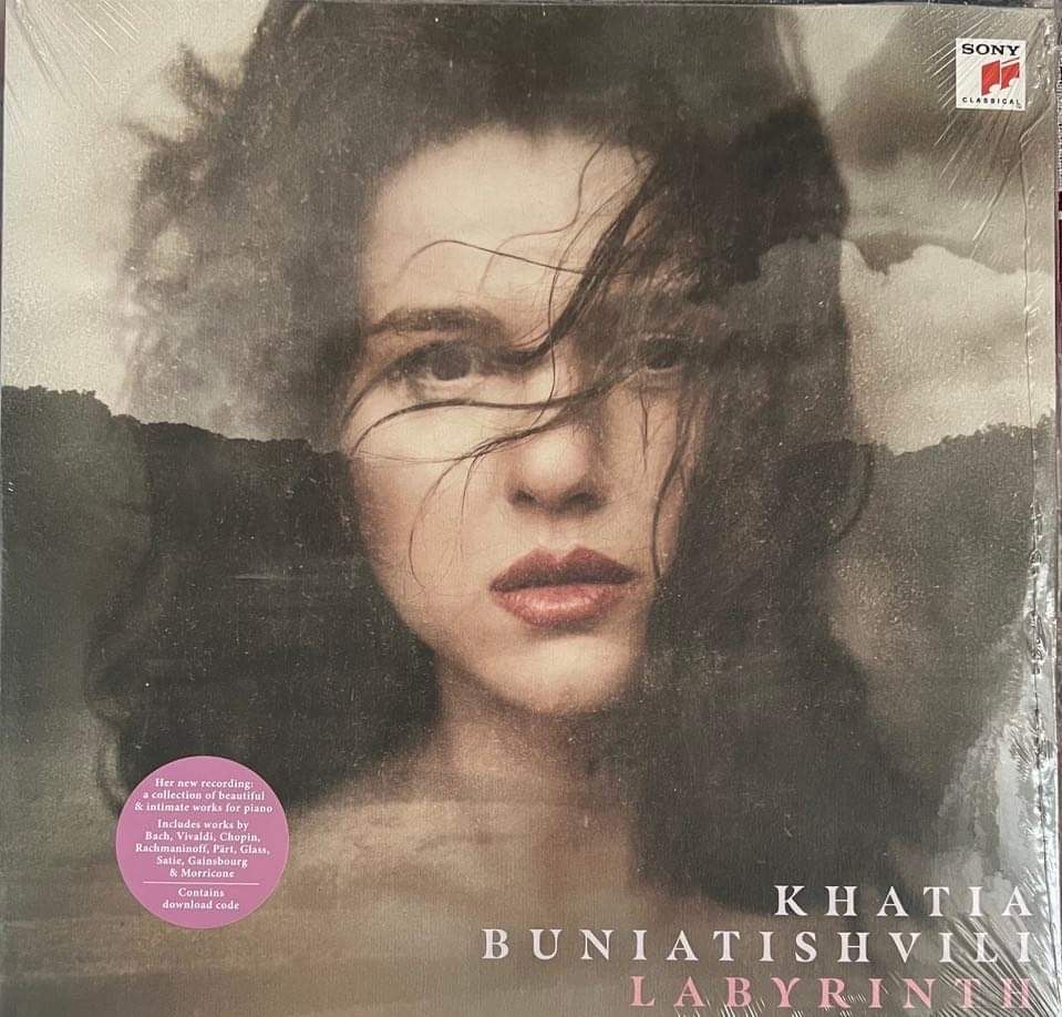 Нова платівка Khatia Buniatishvili - Labyrinth (2LP)