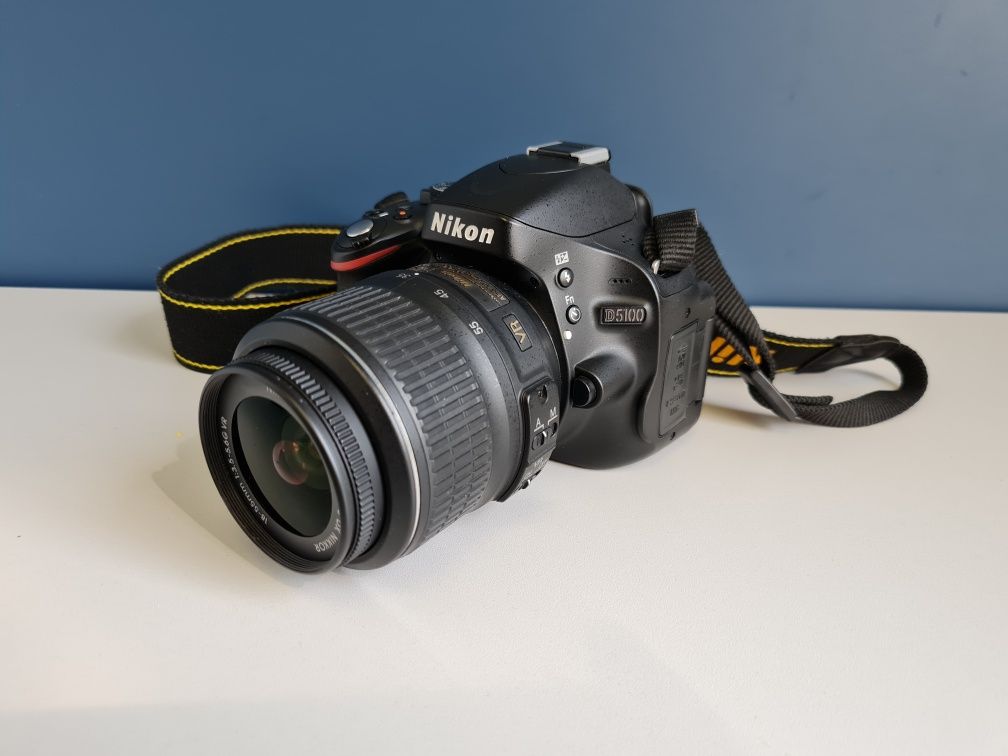 Дзеркальний фотоапарат Nikon D5100 kit (18-55mm VR)