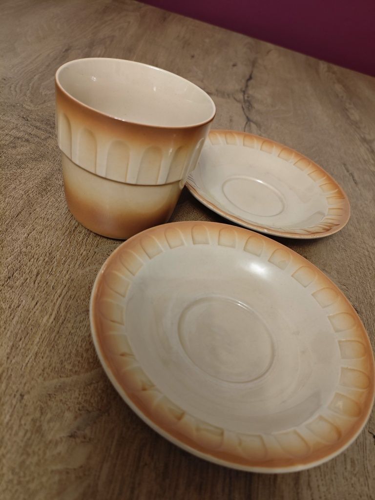 Kubek do mleka kakao PRL NEW LOOK porcelit Tułowice jak Pruszków
