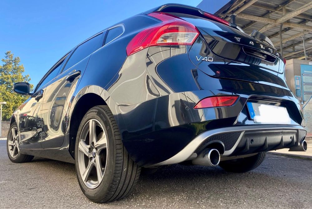 Volvo V40 D4 2.0 190cv R-Design Full-Extras