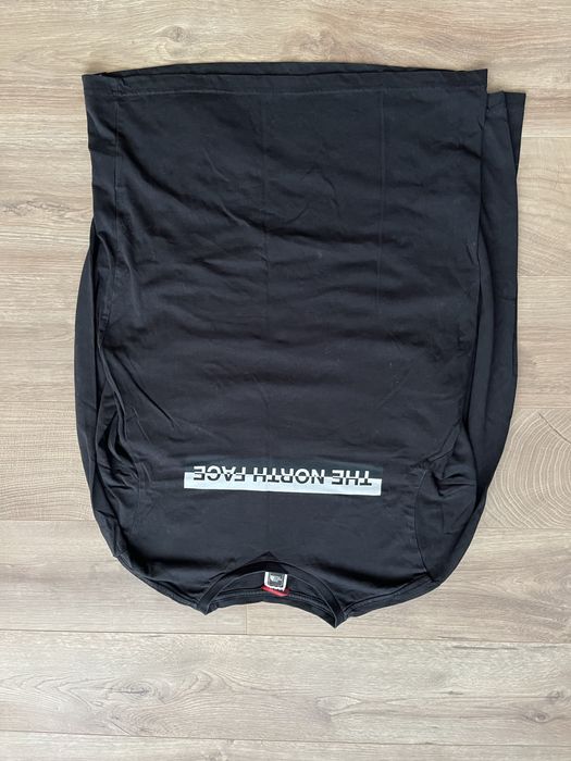 Продам лонгслів TNF і фотболки