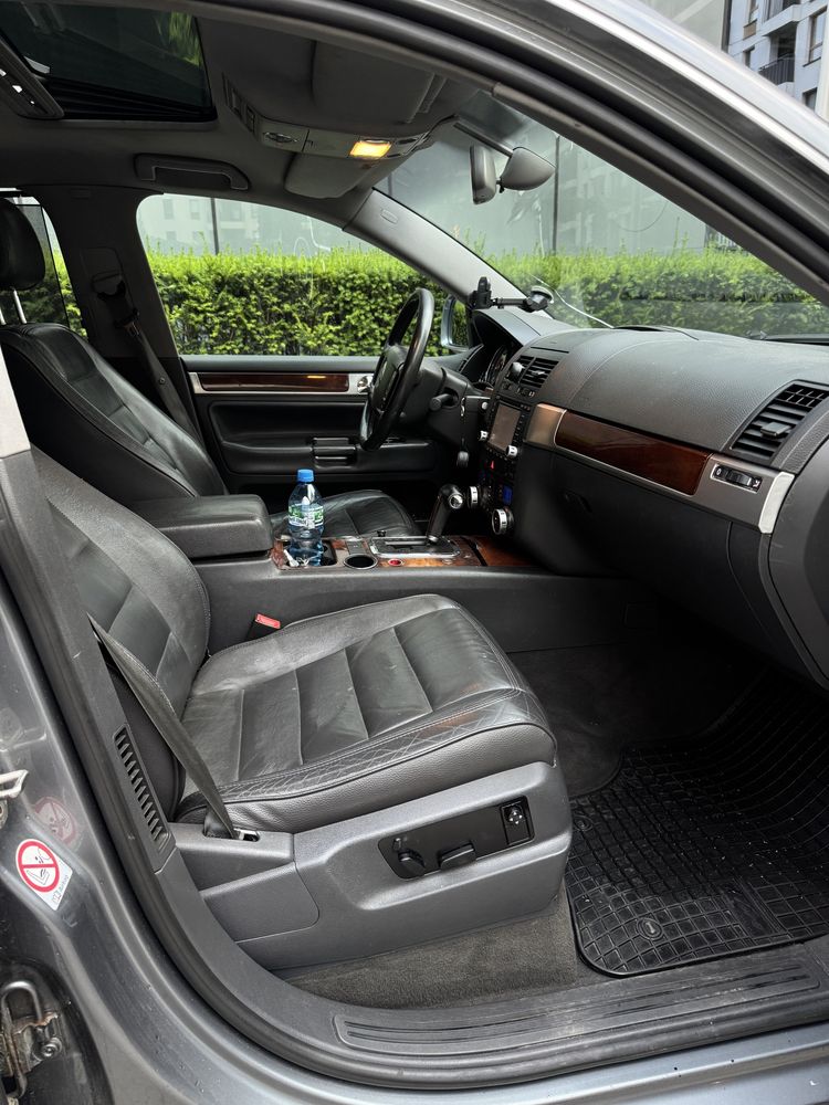 Volkswagen Touareg 4x4 • 2.5 TDI Diesel • 2004 rok