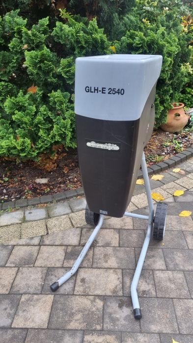 Rozdrabniacz do gałęzi frezowy Gardol 2500 watt rebak