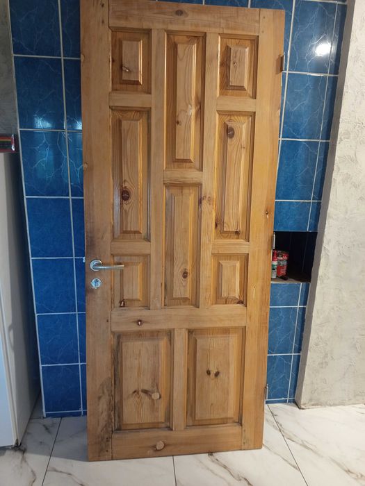 Двері дерев'яні (соснові)