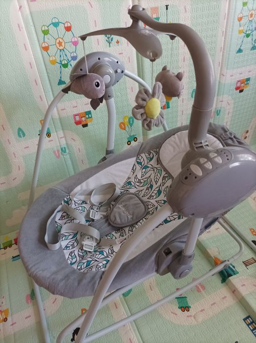 Крісло гойдалка шезлонг