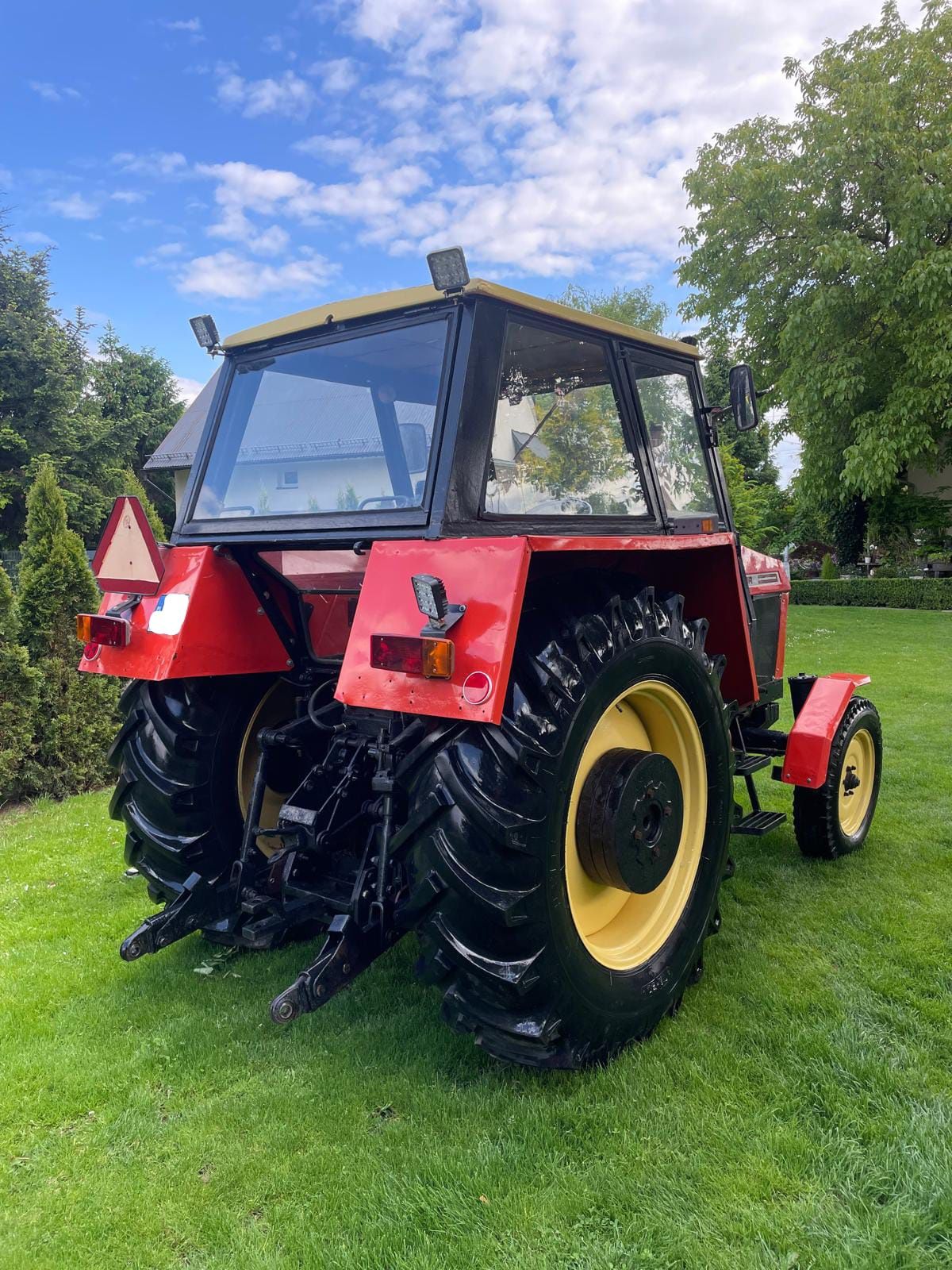 Zetor 8011  (nie ursus 385)