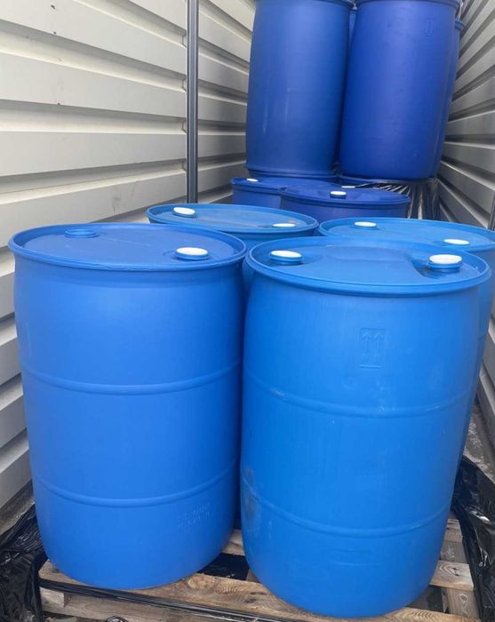 Beczki 220L z dwoma korkami, plastikowe, duże, czyste