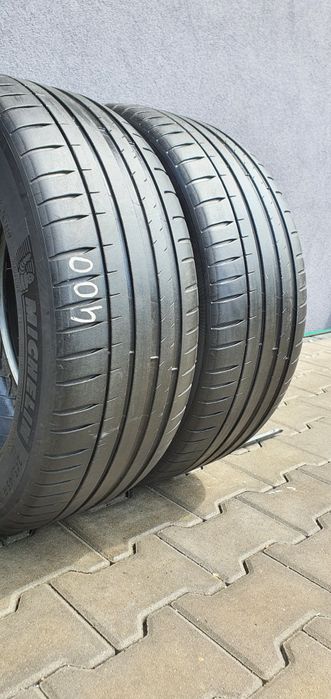 245/45/19 Michelin