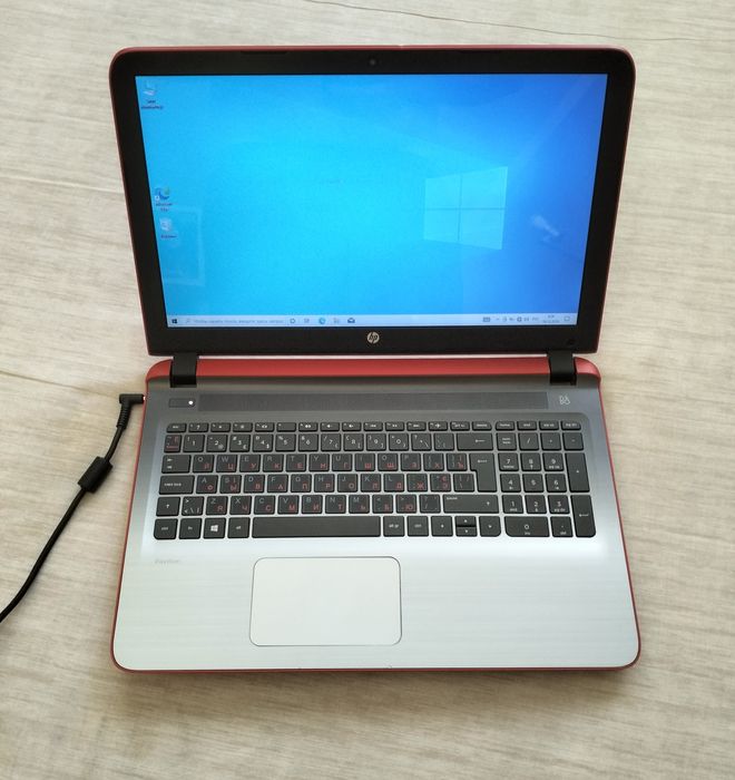 HP  сенсорный/4 ядра /ram 8/HDD 1 trb/две видеокарты