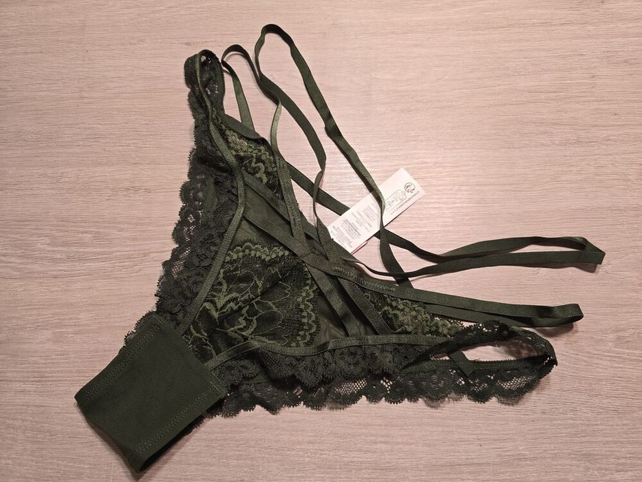 Гарні якісні жіночі труси Hunkemoller S M L розмір