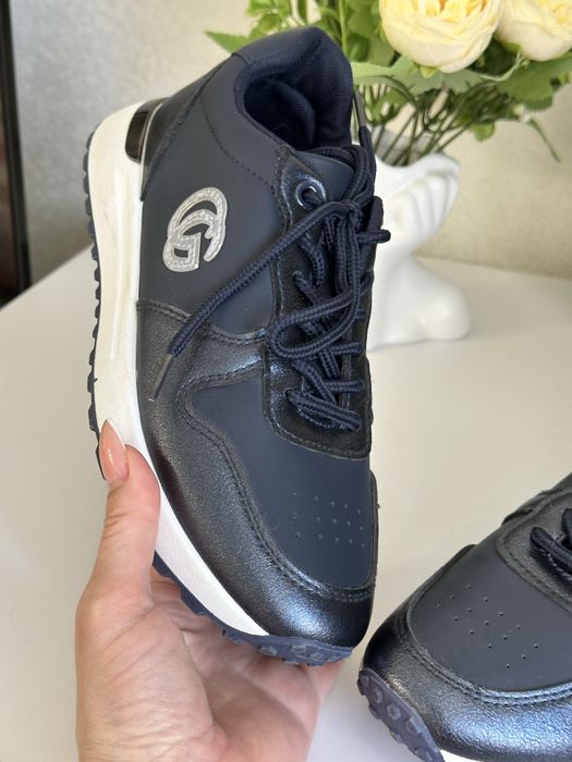 Кросівки жіночі Claudia Ghizzani 37 розмір