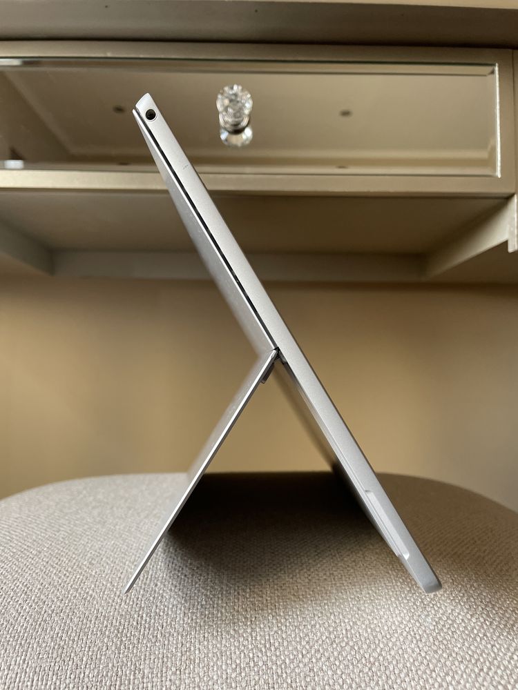 Surface Pro 7 + Carregador