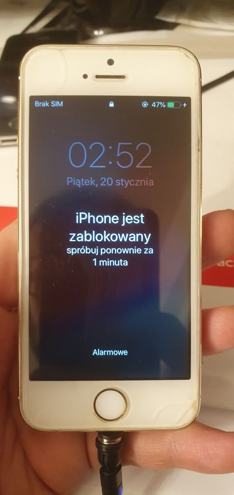 Apple - uszkodzone iphone i ipad na części