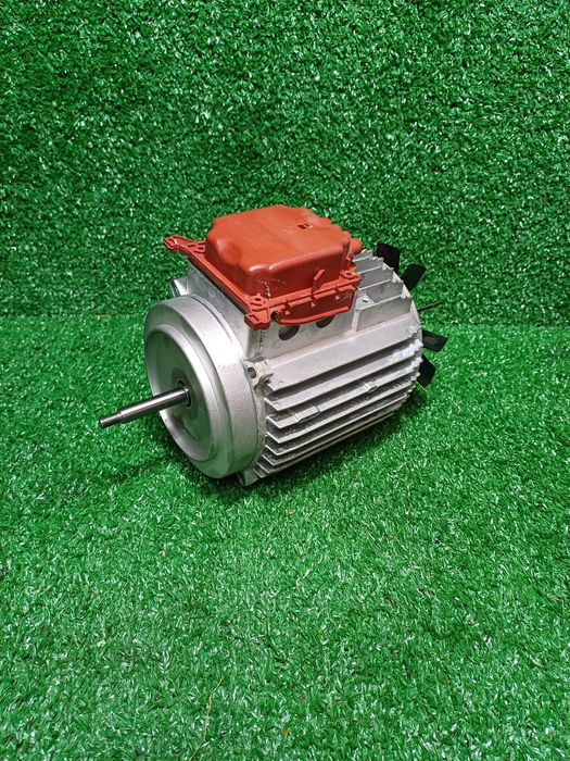 Silnik elektryczny pompy powieszchniowej Gardena 1200W