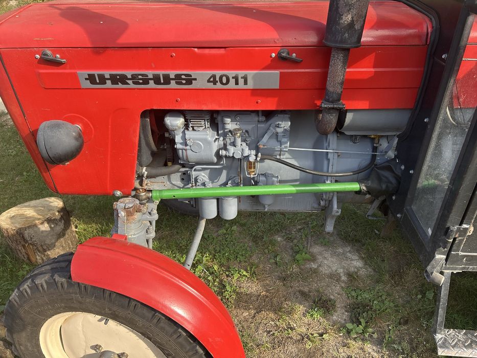 Ciąnik Ursus C-340 .