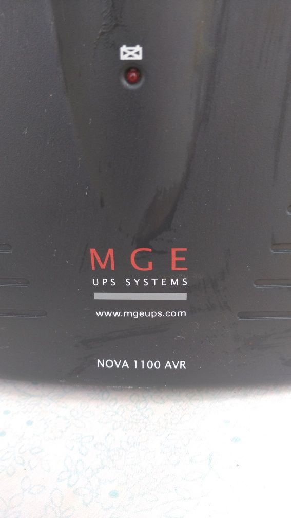 ДБЖ, UPS MGE Nova 1100, 660Вт.