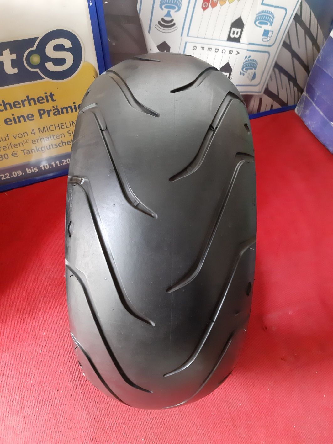 Мотошина 240/40 R18 Michelin Harley Davidson из Германии