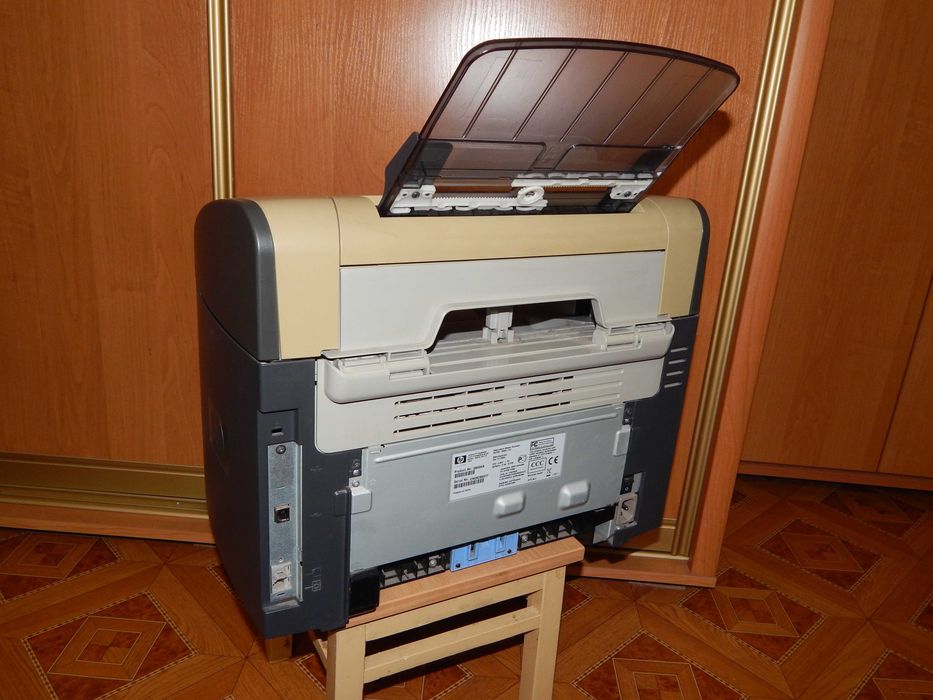 Принтер лазерний МФУ HP 3050.