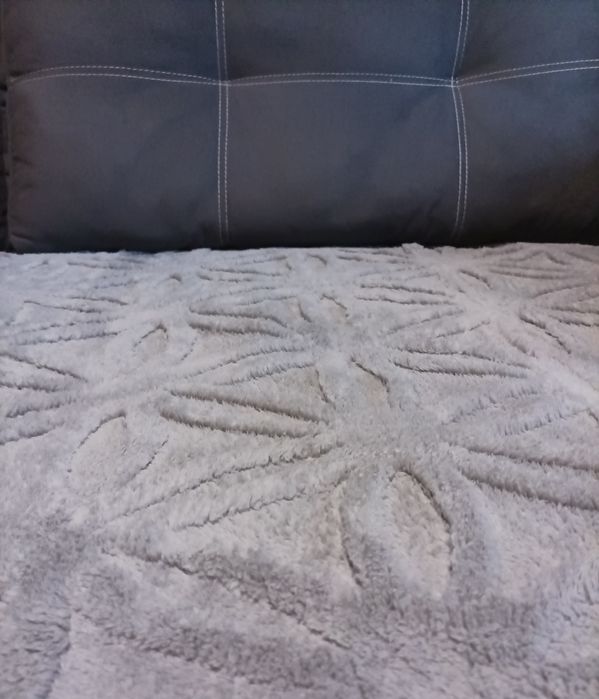 Плед, покривало, бренди, різноманітний вибір