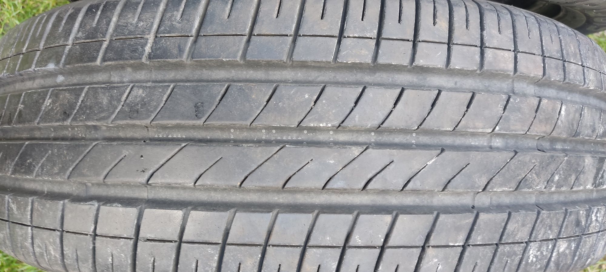 2szt opony 185 60r15 jak nowe 7-7,5mm