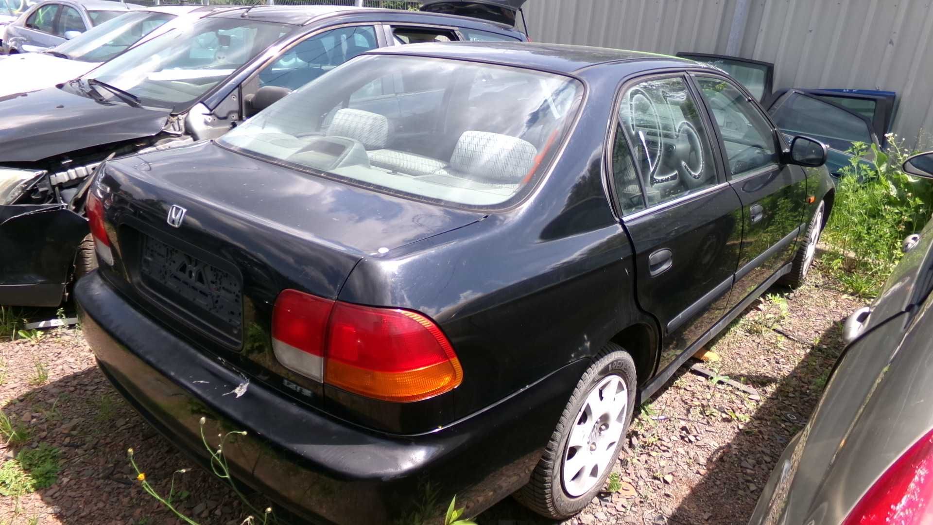 Cze5 Auto z przeznaczeniem na części honda civic 1.4 2000r