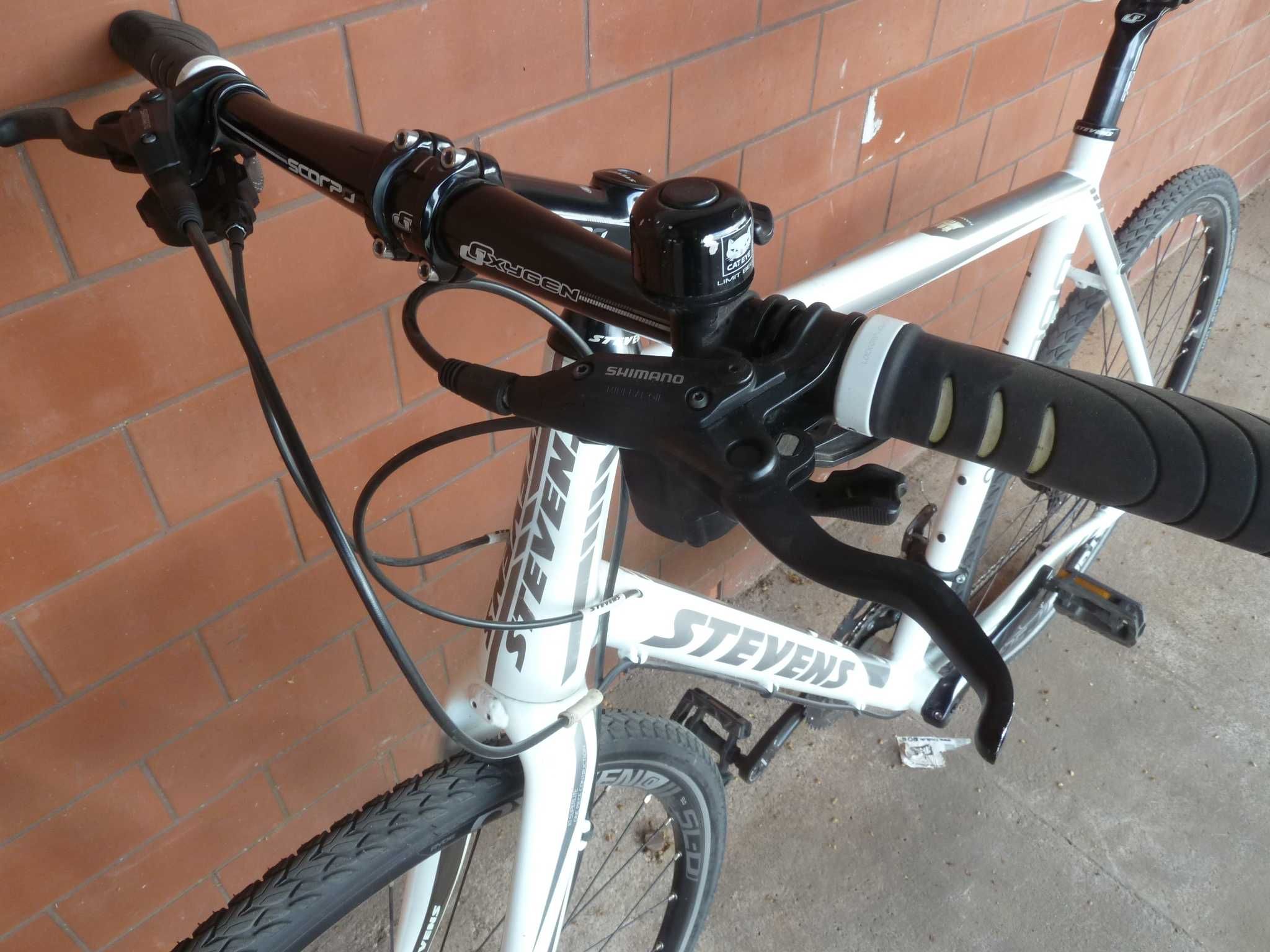 Stevens Strada 900