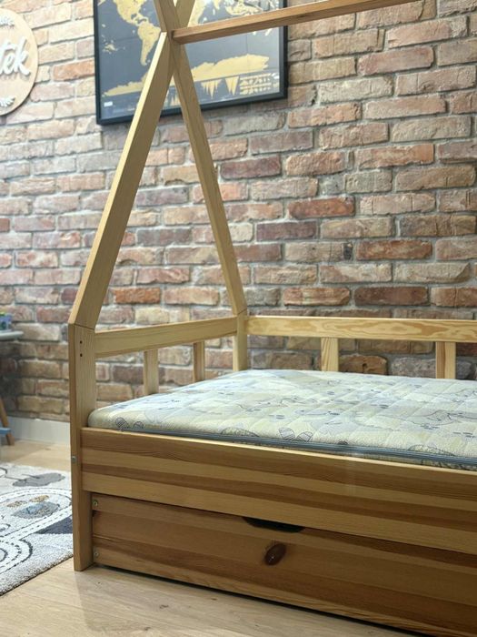 Łóżko dzieciece drewniane Tipi domek 180x90cm