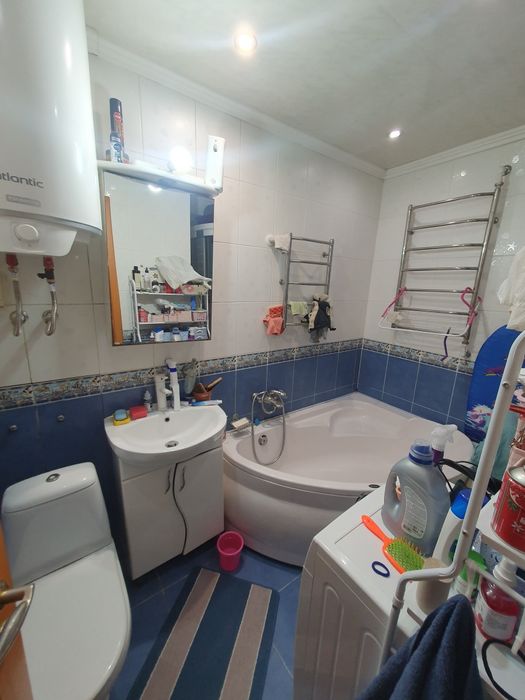 Продам 3к квартиру в центре