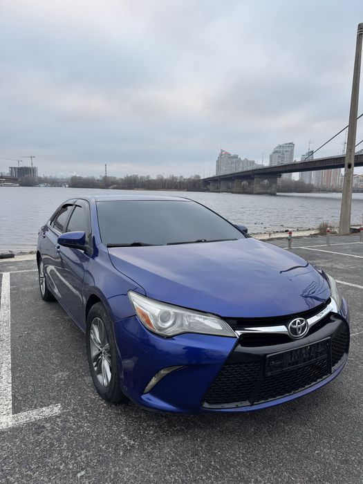 Продам Toyota Camry в рассрочку