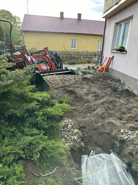 Uslugi minikoparką oczyszczalnie scieków