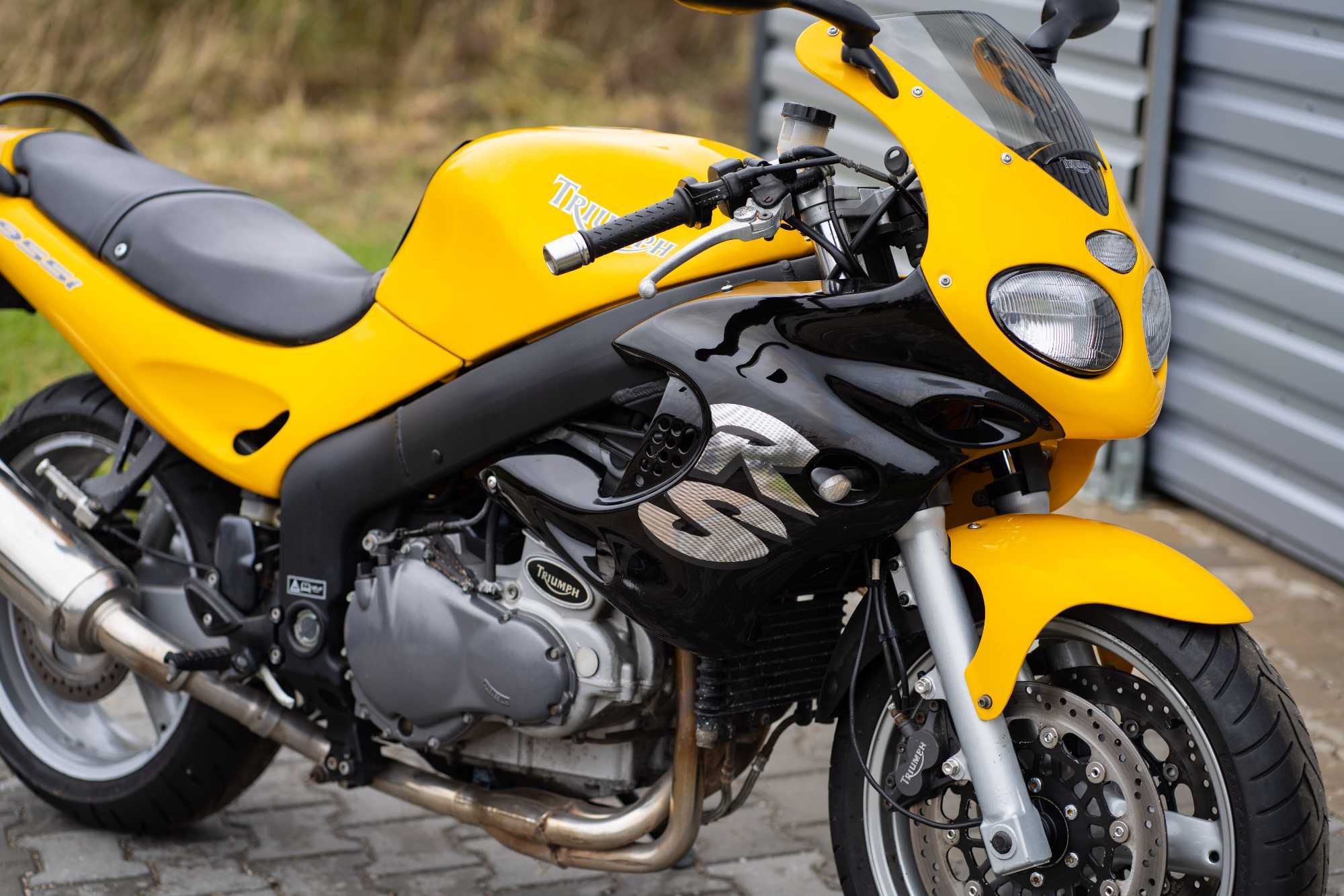 Triumph Sprint RS 955i